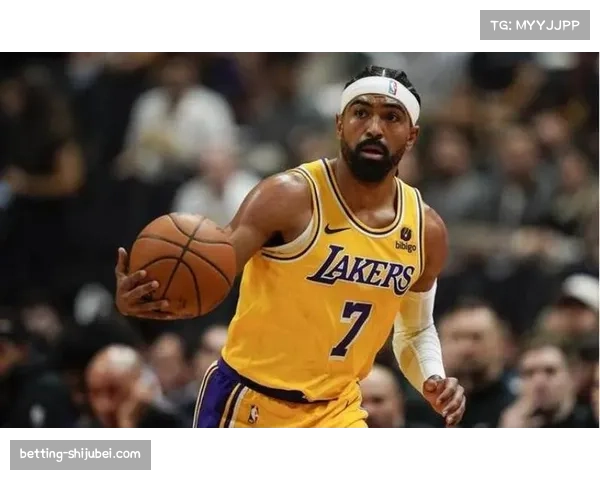 文森特首节五分钟轰下十八分助湖人半场领先独行侠气势如虹